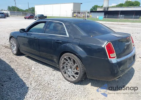 2013 Chrysler 300 Motown from USA, damaged, VIN 2C3CCAAG9DH707870